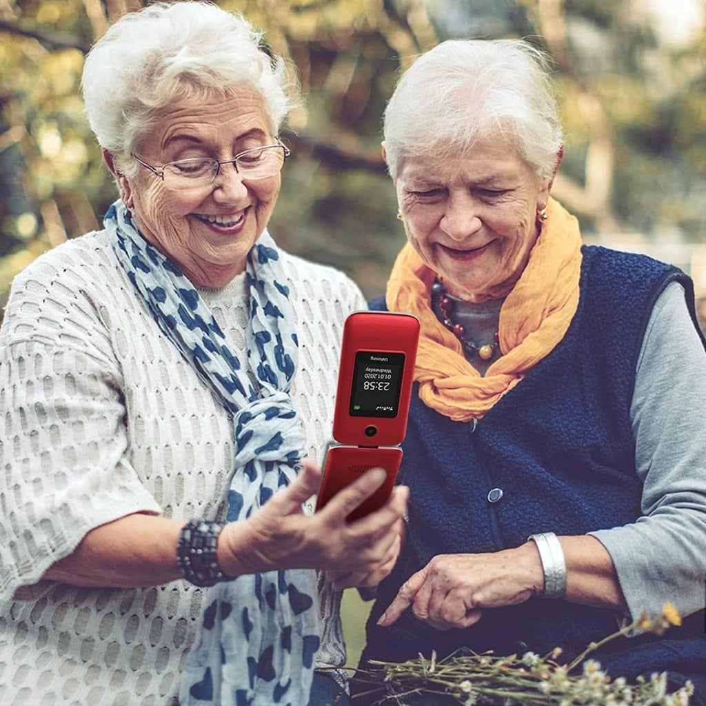 5 Best Easy-To-Use Cell Phones For Seniors With Dementia: Never Lose Your Phone Again