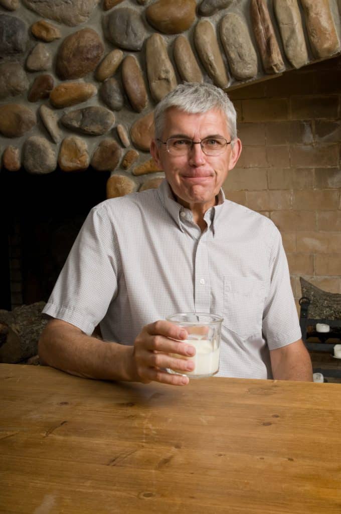 what-type-of-milk-is-good-for-seniors-what-s-good-for-seniors